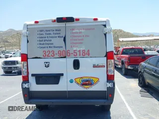 2014 Ram ProMaster Cargo z VIN 3C6TRVAG3EE112325, wystawiony jako IAAI lot #42352470 z przebiegiem 165 564 mil mil oraz . Historia ofert i sprzedaży dostępna na DreamBid. Obrazek 16.