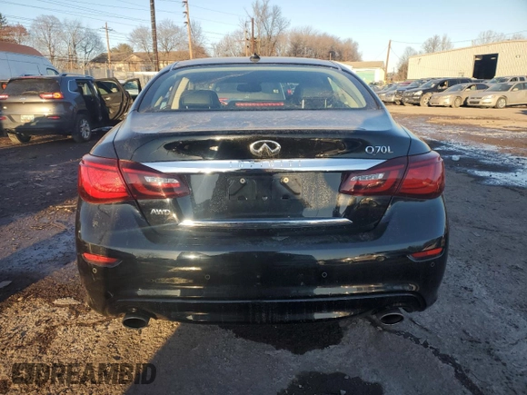 2017 Infiniti Q70 3.7 with VIN JN1BY1PR2HM210568, listed as a Copart auction lot 42121945 with Not provided miles and Salvage title. Bid and sale history available at DreamBid. Image 6.