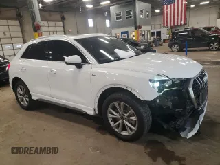2023 Audi Q3 S line Premium z VIN WA1DECF36P1090324, wystawiony jako Copart lot #45025995 z przebiegiem 28 052 mil mil oraz Nie do naprawy. Historia ofert i sprzedaży dostępna na DreamBid. Obrazek 4.