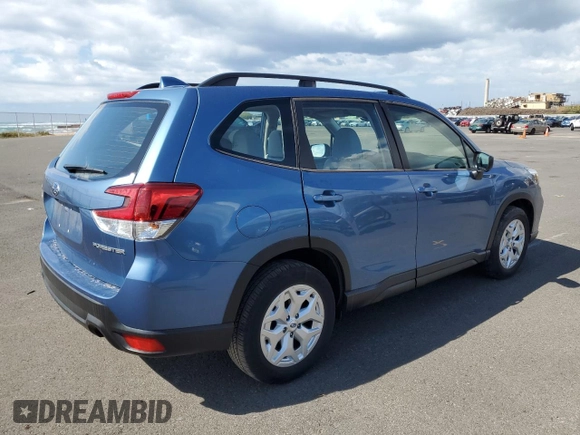 2019 Subaru Forester with VIN JF2SKACC8KH491082, listed as a Copart auction lot 88285715 with 17,877 mi miles and Salvage Title. Bid and sale history available at carsss.com. Image 3.