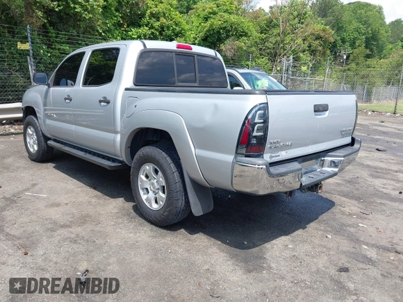 2010 Toyota Tacoma PreRunner with VIN 5TEJU4GN3AZ721657, listed as a IAAI auction lot 42276420 with 226,024 mi miles and . Bid and sale history available at DreamBid. Image 3.