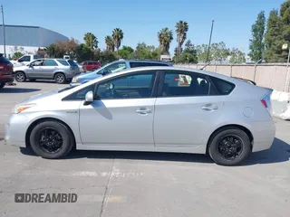 2014 Toyota Prius Four with VIN JTDKN3DU6E1822490, listed as a IAAI auction lot 42182797 with 192,338 mi miles. Bid and sale history available at carsss.com. Image 14.