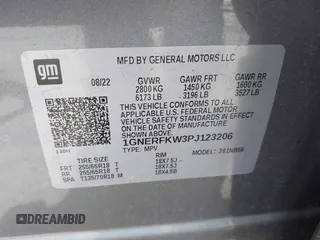 2023 Chevrolet Traverse LS z VIN 1GNERFKW3PJ123206, wystawiony jako IAAI lot #42564419 z przebiegiem 43 735 mil mil oraz . Historia ofert i sprzedaży dostępna na DreamBid. Obrazek 9.
