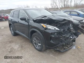 2021 Nissan Rogue S z VIN JN8AT3AB2MW228537, wystawiony jako IAAI lot #42021567 z przebiegiem 38 162 mil mil oraz . Historia ofert i sprzedaży dostępna na DreamBid. Obrazek 1.
