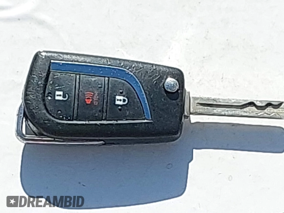 2018 Toyota C-HR XLE z VIN NMTKHMBXXJR007134, wystawiony jako IAAI lot #42004283 z przebiegiem 174 336 mil mil oraz . Historia ofert i sprzedaży dostępna na DreamBid. Obrazek 11.