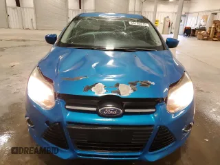 2012 Ford Focus SE with VIN 1FAHP3F23CL284886, listed as a Copart auction lot 54786475 with 111,666 mi miles and Salvage Title. Bid and sale history available at carsss.com. Image 5.
