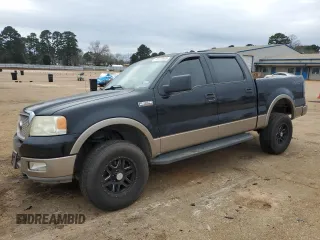 2004 Ford F-150 XLT with VIN 1FTPW14514KD76595, listed as a Copart auction lot 45578595 with 199,768 mi miles and Salvage Title. Bid and sale history available at carsss.com. Image 1.