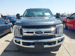 2017 Ford F-250 Lariat z VIN 1FT7W2BT9HEB28607, wystawiony jako IAAI lot #42508413 z przebiegiem 101 057 mil mil oraz . Historia ofert i sprzedaży dostępna na DreamBid. Obrazek 13.
