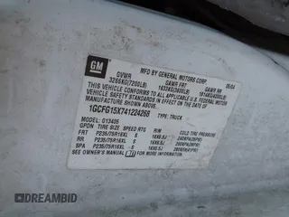 2004 Chevrolet Express Cargo z VIN 1GCFG15X741224268, wystawiony jako IAAI lot #41788116 z przebiegiem Nie podano mil oraz . Historia ofert i sprzedaży dostępna na DreamBid. Obrazek 9.