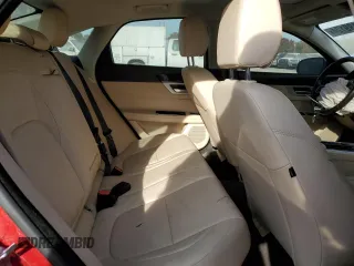 2016 Jaguar XF 35t Premium with VIN SAJBJ4BV4GCY16693, listed as a Copart auction lot 78199124 with 68,565 mi miles and Non Repairable. Bid and sale history available at carsss.com. Image 10.