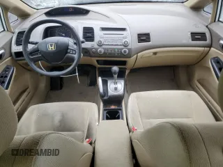 2006 Honda Civic LX z VIN 1HGFA16566L114075, wystawiony jako Copart lot #55794165 z przebiegiem 237 259 mil mil oraz Szkoda całkowita • Salvage title. Historia ofert i sprzedaży dostępna na DreamBid. Obrazek 8.