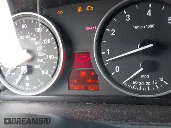 2012 BMW X5 35i z VIN 5UXZV4C5XCL990728, wystawiony jako IAAI lot #42386095 z przebiegiem 124 613 mil mil oraz . Historia ofert i sprzedaży dostępna na DreamBid. Obrazek 7.