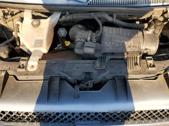 2012 Chevrolet Express Passenger 1LT with VIN 1GAZG1FA9C1195838, listed as a Copart auction lot 47020615 with Not provided miles and Salvage title. Bid and sale history available at DreamBid. Image 13.