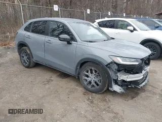2024 Honda HR-V Sport with VIN 3CZRZ2H56RM722022, listed as a IAAI auction lot 41618454 with 13,997 mi miles. Bid and sale history available at carsss.com. Image 1.