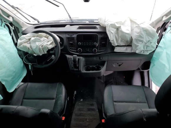 2023 Ford Transit Cargo with VIN 1FTBR2X84PKB44056, listed as a Copart auction lot 40418174 with Not Provided miles and Salvage Title. Bid and sale history available at DreamBid. Image 8.