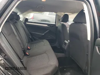 2017 Volkswagen Passat S с VIN 1VWAT7A32HC050631, выставлен на аукционе Copart как лот 56243335 с пробегом 102 795 миль миль и Списание • Salvage title. История ставок и продаж доступна на DreamBid. Изображение 10.