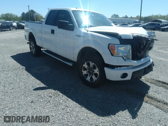 2014 Ford F-150 XL with VIN 1FTFX1EF3EKD09207, listed as a IAAI auction lot 42051107 with 106,664 mi miles. Bid and sale history available at carsss.com. Image 1.