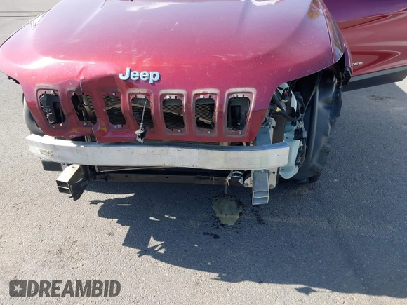 2019 Jeep Cherokee Latitude Plus z VIN 1C4PJMLX0KD346993, wystawiony jako IAAI lot #42373990 z przebiegiem 92 213 mil mil oraz . Historia ofert i sprzedaży dostępna na DreamBid. Obrazek 20.