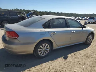 2014 Volkswagen Passat Wolfsburg Edition with VIN 1VWAS7A30EC074232, listed as a Copart auction lot 86975554 with 197,060 mi miles and Salvage title. Bid and sale history available at DreamBid. Image 3.