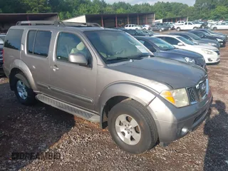 2006 Nissan Pathfinder LE with VIN 5N1AR18U26C677870, listed as a IAAI auction lot 42645456 with 249,978 mi miles and . Bid and sale history available at DreamBid. Image 1.