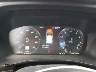 2019 Volvo XC40 Momentum z VIN YV4162UK4K2106806, wystawiony jako Copart lot #53316535 z przebiegiem 99 264 mil mil oraz Szkoda całkowita • Salvage title. Historia ofert i sprzedaży dostępna na DreamBid. Obrazek 9.