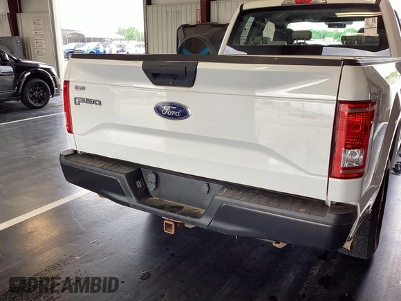 2017 Ford F-150 XL z VIN 1FTFX1EF3HFA12841, wystawiony jako IAAI lot #42414523 z przebiegiem 170 527 mil mil oraz . Historia ofert i sprzedaży dostępna na DreamBid. Obrazek 9.