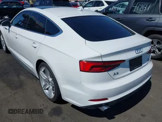 2018 Audi A5 Sportback Premium Plus с VIN WAUENCF54JA006405, выставлен на аукционе IAAI как лот 41825449 с пробегом 98 222 миль миль и . История ставок и продаж доступна на DreamBid. Изображение 3.