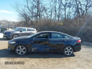 2016 Ford Fusion S with VIN 3FA6P0G77GR129328, listed as a IAAI auction lot 41624118 with 46,532 mi miles and . Bid and sale history available at DreamBid. Image 14.