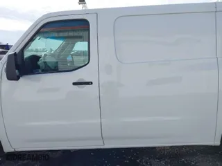 2018 Nissan NV Cargo S with VIN 1N6BF0KM9JN816925, listed as a IAAI auction lot 41416712 with 93,130 mi miles. Bid and sale history available at carsss.com. Image 15.