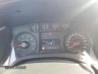 2010 Ford F-150 XL с VIN 1FTMF1CW8AFD63022, выставлен на аукционе Copart как лот 53107425 с пробегом 64 580 миль миль и Списание • Salvage title. История ставок и продаж доступна на DreamBid. Изображение 9.