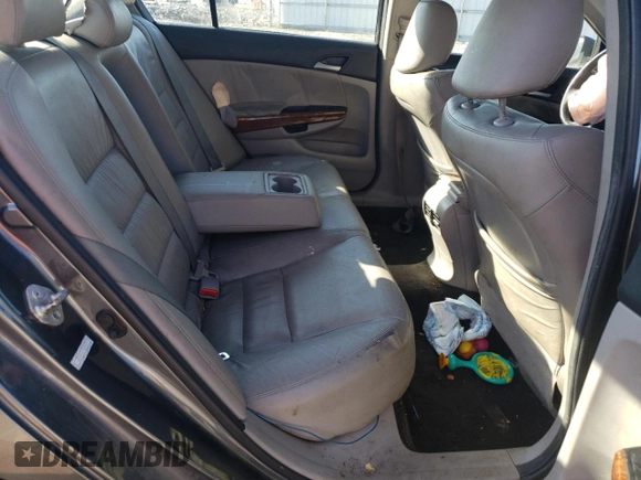 2012 Honda Accord EX-L z VIN 1HGCP3F88CA019127, wystawiony jako Copart lot #46450835 z przebiegiem Nie podano mil oraz Szkoda całkowita • Salvage title. Historia ofert i sprzedaży dostępna na DreamBid. Obrazek 10.