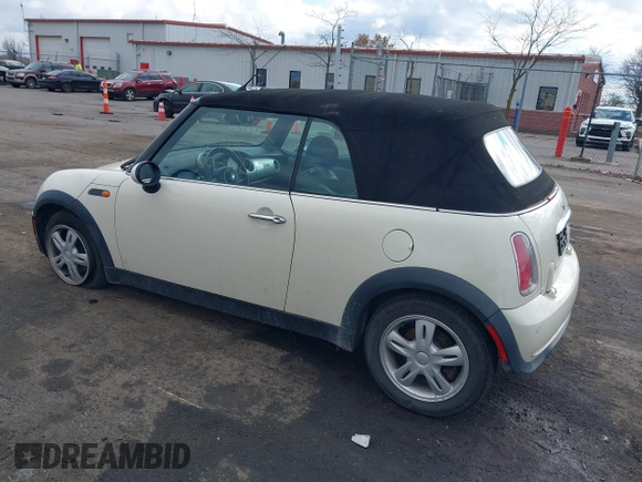 2006 MINI Convertible with VIN WMWRF33566TF65410, listed as a IAAI auction lot 40813052 with 131,109 mi miles and . Bid and sale history available at DreamBid. Image 3.