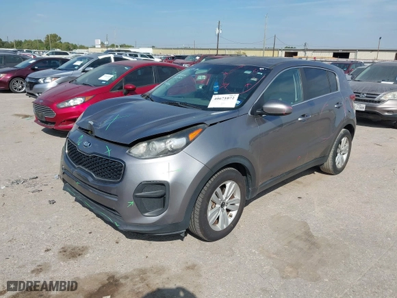 2018 Kia Sportage LX with VIN KNDPM3AC9J7382308, listed as a IAAI auction lot 40671072 with 107,266 mi miles. Bid and sale history available at carsss.com. Image 17.