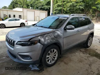 2019 Jeep Cherokee Latitude with VIN 1C4PJLCB2KD221024, listed as a Copart auction lot 63835365 with 61,364 mi miles and Salvage title. Bid and sale history available at DreamBid. Image 1.