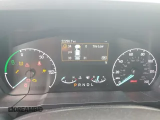 2024 Ford Maverick XLT z VIN 3FTTW8H34RRA35632, wystawiony jako Copart lot #56174595 z przebiegiem 22 298 mil mil oraz Szkoda całkowita • Salvage title. Historia ofert i sprzedaży dostępna na DreamBid. Obrazek 9.