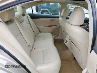 2011 Lexus ES 330 with VIN JTHBK1EGXB2435158, listed as a Copart auction lot 46040845 with 102,271 mi miles and Clean Title. Bid and sale history available at DreamBid. Image 10.