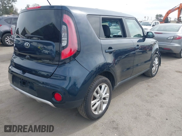 2018 Kia Soul + with VIN KNDJP3A58J7541138, listed as a IAAI auction lot 41667735 with 48,870 mi miles. Bid and sale history available at carsss.com. Image 4.