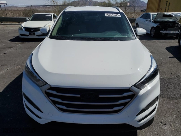 2017 Hyundai Tucson SE with VIN KM8J33A49HU564566, listed as a Copart auction lot 50949125 with 41,290 mi miles and Salvage Title. Bid and sale history available at carsss.com. Image 5.