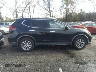 2017 Nissan Rogue SV with VIN KNMAT2MV7HP606962, listed as a IAAI auction lot 40924941 with 129,183 mi miles. Bid and sale history available at carsss.com. Image 13.
