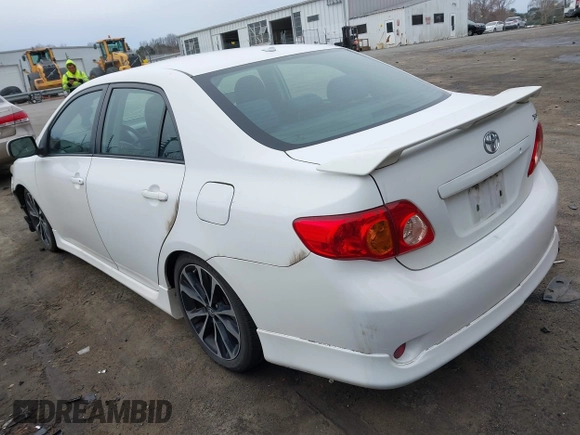 2009 Toyota Corolla XRS with VIN 1NXBE40E39Z011346, listed as a IAAI auction lot 41729272 with 174,906 mi miles. Bid and sale history available at carsss.com. Image 14.