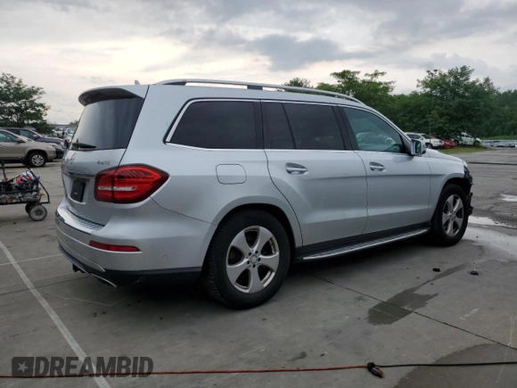 2017 Mercedes-Benz GLS 450 z VIN 4JGDF6EE2HA797022, wystawiony jako Copart lot #62583815 z przebiegiem 96 319 mil mil oraz Szkoda całkowita • Salvage title. Historia ofert i sprzedaży dostępna na DreamBid. Obrazek 3.