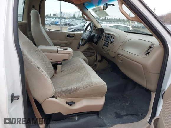 2001 Ford F-150 XL with VIN 1FTZF17231NA39916, listed as a IAAI auction lot 42009448 with 110,307 mi miles and . Bid and sale history available at DreamBid. Image 5.