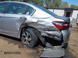 2017 Honda Accord LX with VIN 1HGCR2F33HA163393, listed as a IAAI auction lot 41910028 with 99,282 mi miles. Bid and sale history available at carsss.com. Image 6.