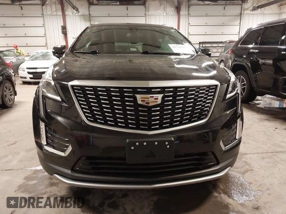 2020 Cadillac XT5 Premium Luxury AWD with VIN 1GYKNDRS9LZ197122, listed as a IAAI auction lot 41743191 with 93,868 mi miles. Bid and sale history available at carsss.com. Image 13.