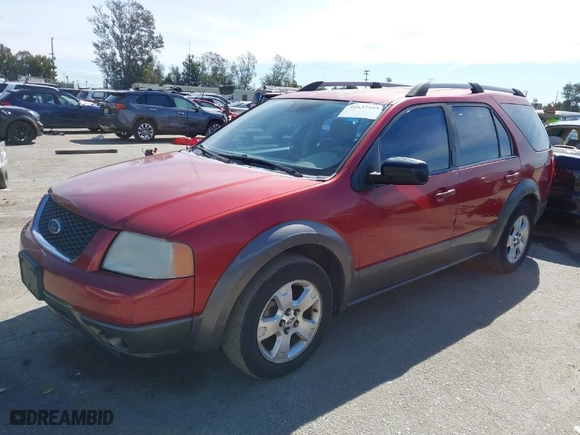 2005 Ford Freestyle SEL with VIN 1FMDK05185GA01596, listed as a IAAI auction lot 41637165 with 210,432 mi miles. Bid and sale history available at carsss.com. Image 2.