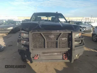 2020 Chevrolet Silverado 1500 Custom Trail Boss with VIN 1GCPYCEF5LZ122181, listed as a IAAI auction lot 41359648 with 138,028 mi miles and . Bid and sale history available at DreamBid. Image 12.