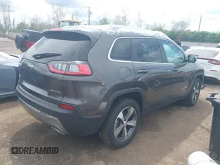 2021 Jeep Cherokee Limited with VIN 1C4PJMDX8MD212475, listed as a IAAI auction lot 42051824 with 31,905 mi miles and . Bid and sale history available at DreamBid. Image 4.