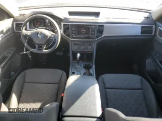2018 Volkswagen Atlas S z VIN 1V2AR2CA4JC521361, wystawiony jako Copart lot #81990544 z przebiegiem 102 809 mil mil oraz Szkoda całkowita • Salvage title. Historia ofert i sprzedaży dostępna na DreamBid. Obrazek 8.