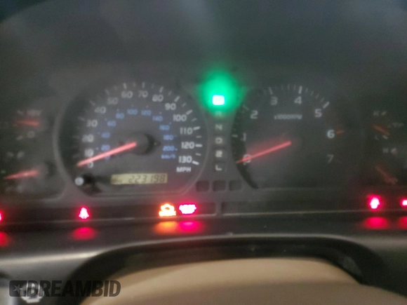 2000 Toyota Land Cruiser with VIN JT3HT05J6Y0105489, listed as a Copart auction lot 86409724 with 223,198 mi miles and Clean Title. Bid and sale history available at carsss.com. Image 9.