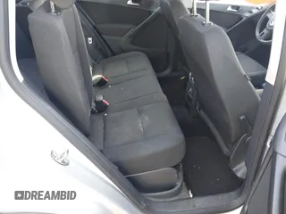 2012 Volkswagen Tiguan with VIN WVGCV7AX6CW589605, listed as a IAAI auction lot 41916090 with 123,223 mi miles and . Bid and sale history available at DreamBid. Image 8.